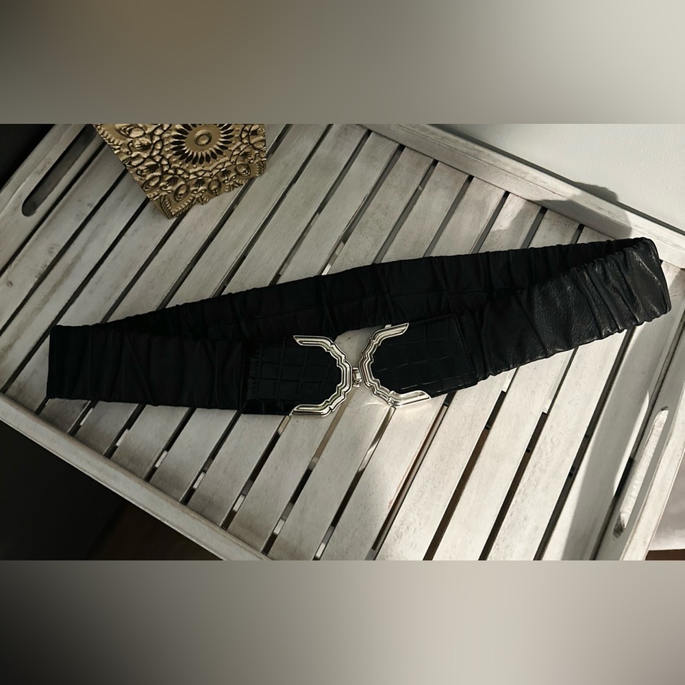 Brighton Black Belt with Silver Accent💙